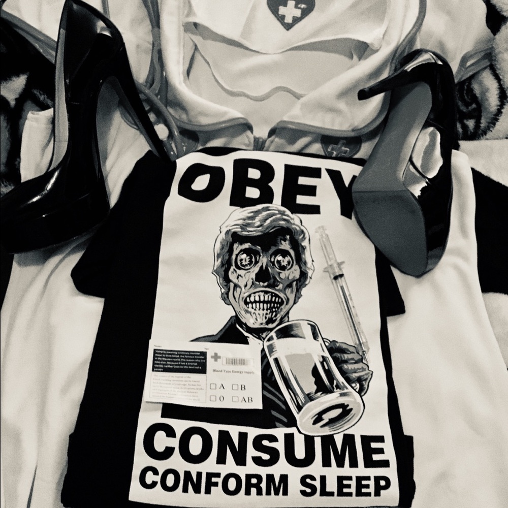 More Pix To Show T Nfs Unless Bid Is High Enough. - image 6